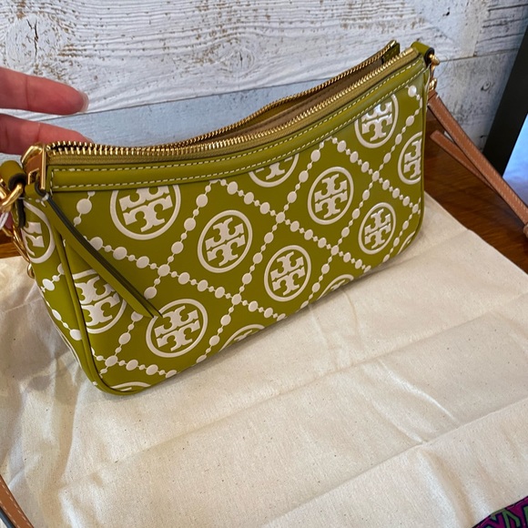 Tory Burch T Monogram Contrast Embossed Studio bag! - Picture 7 of 10